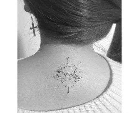 小清新后颈地图纹身图案