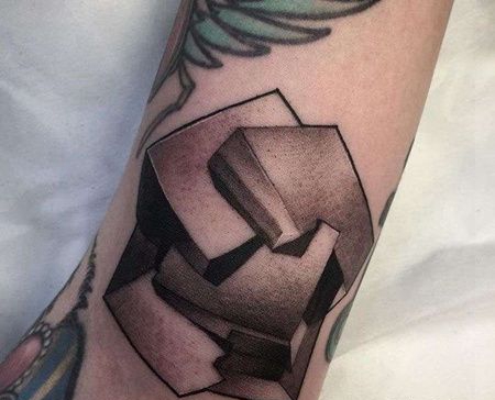 New School大臂铁纹身图案