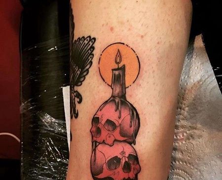 New School大臂蜡烛骷髅纹身图案