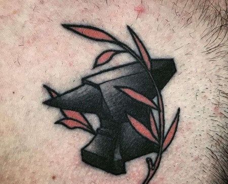 New School大腿铁砧纹身图案