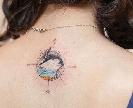 小清新后颈鲸鱼纹身图案