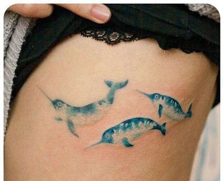 水彩侧腰独角鲸纹身图案