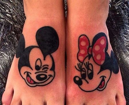 Old School脚背米老鼠纹身图案