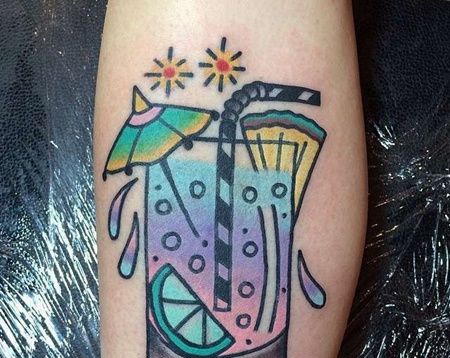 Old School小腿杯子纹身图案