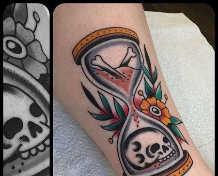 Old School小腿沙漏骷髅纹身图案