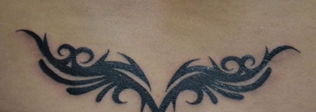 女生腰线图腾纹身图案