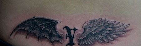 腰部天使恶魔翅膀纹身图案