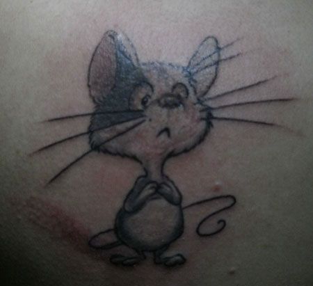卡通插画老鼠纹身图案