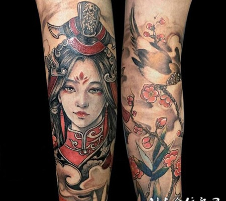 红颜浅笑，手臂古风美女肖像纹身