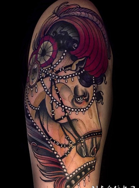 骏马的忧伤，手臂骏马彩绘纹身