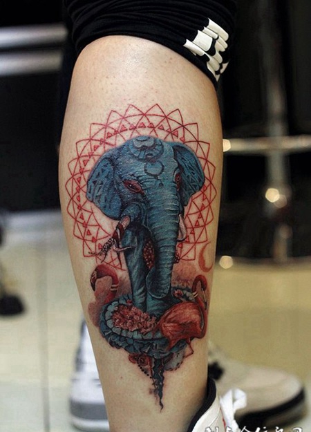 崇尚自然，小腿大象彩绘纹身