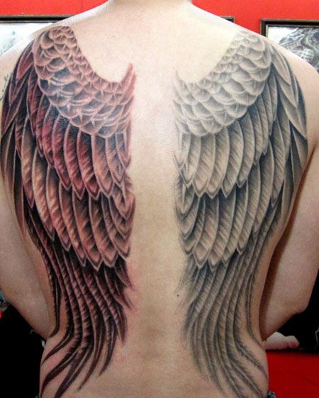 满背天使翅膀对称纹身