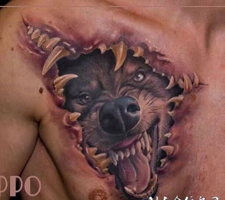 血肉之躯，胸部d狼头纹身图案