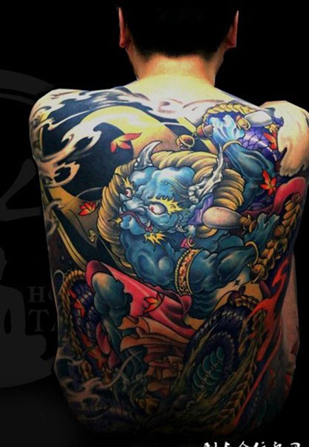 电闪雷鸣，满背雷神与龙彩绘纹身