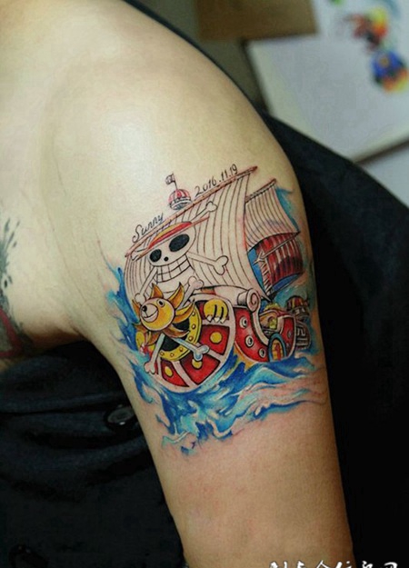 梦想的航道，手臂海贼王桑尼号卡通彩绘纹身