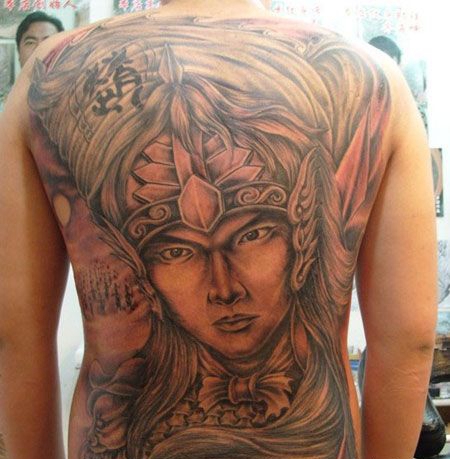 满背赵云肖像纹身图案