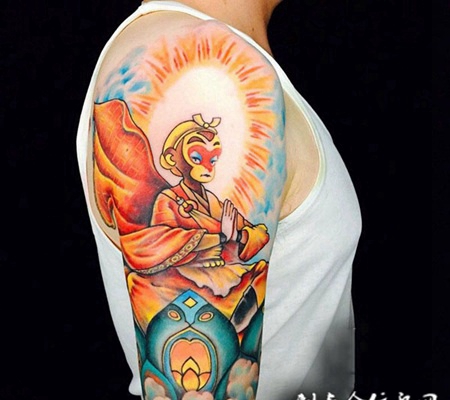 立地成佛，手臂斗战胜佛卡通彩绘纹身