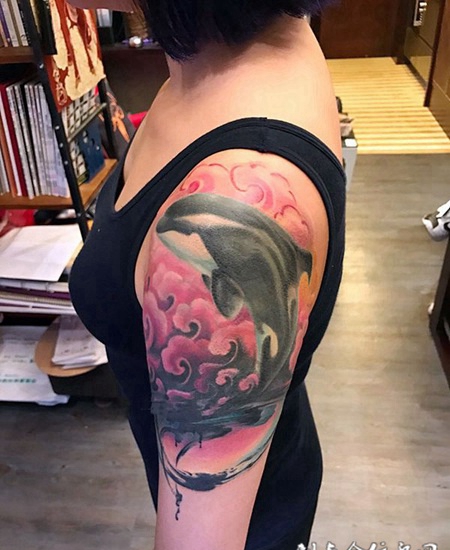 海洋霸主，手臂个性虎鲸彩绘纹身缩略频道推荐图