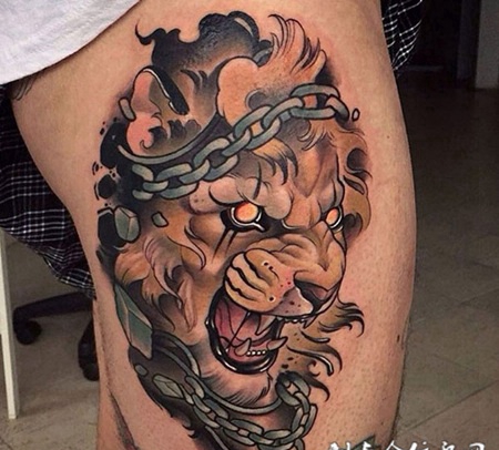 万兽之王，大腿newschool风格狮子彩绘纹身