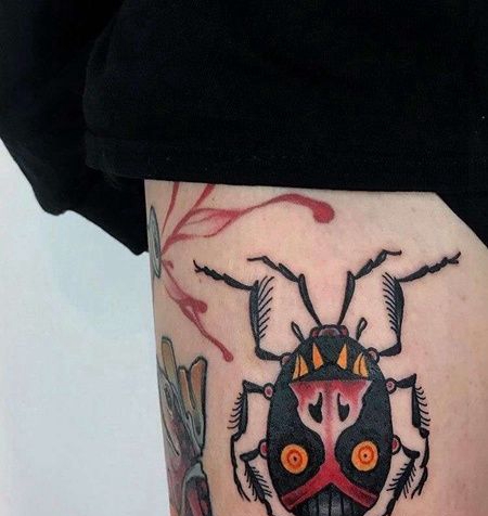 大腿外侧old school昆虫