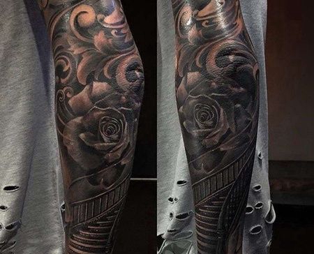 手臂包围黑灰花朵与楼梯