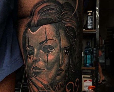 大腿包围写实黑灰人像