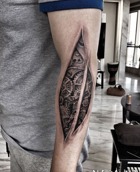 钢铁之躯，手臂个性d撕皮机械纹身