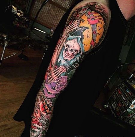 手臂包围new school 骷髅