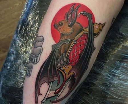 小腿外侧new school蝙蝠与匕首