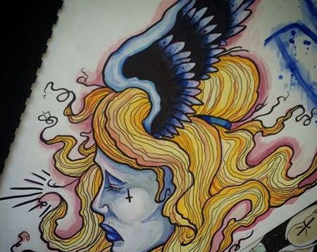 New school 女人 翅膀