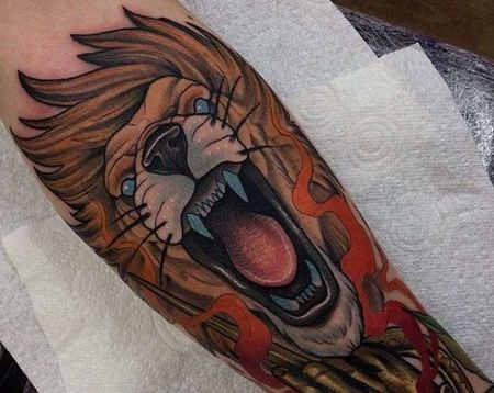 小腿外侧new school狮子