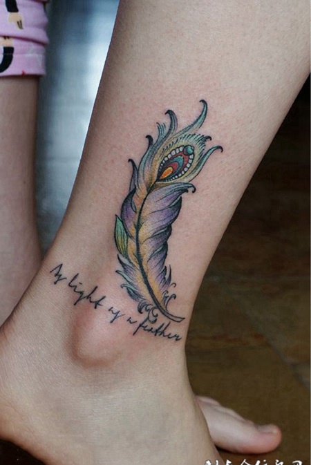 积羽沉舟，脚踝羽毛刺青