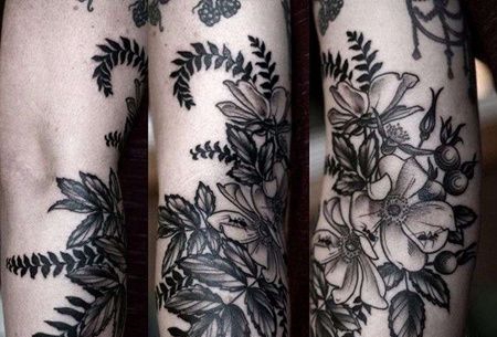 手臂包围点刺线条花朵