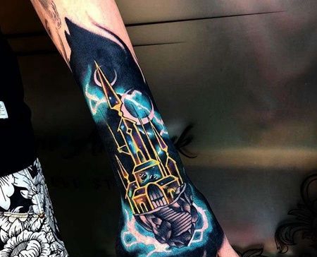 手掌包臂new school城堡