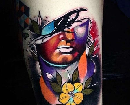 小腿外侧new school人像与昆虫