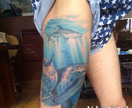 海底世界，大腿鲨鱼彩绘纹身