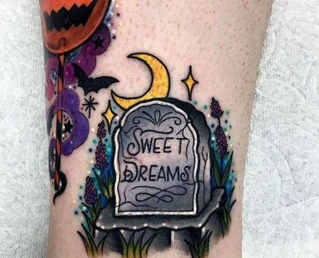 小腿外侧new school墓碑