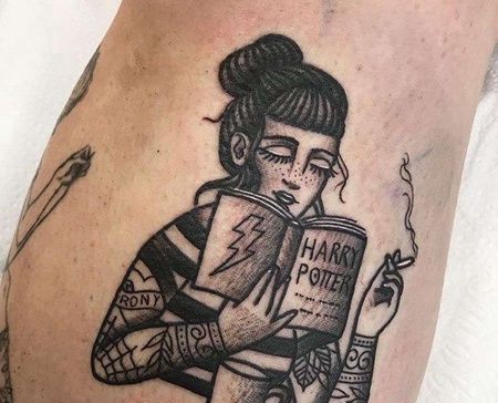 小臂内侧old school 女人