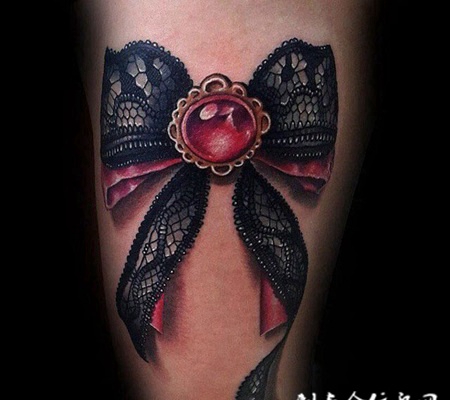 腿部时尚简约的蝴蝶结d刺青