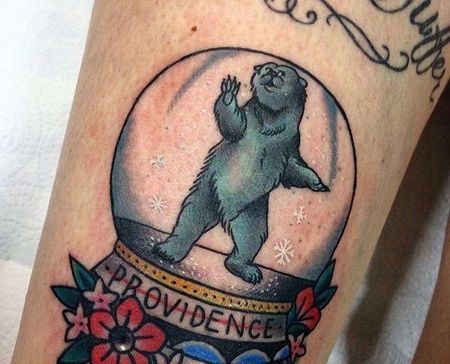 大腿前侧水晶球与熊