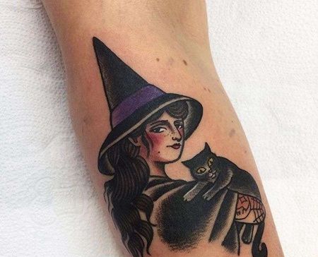 小臂外侧old school女巫与猫