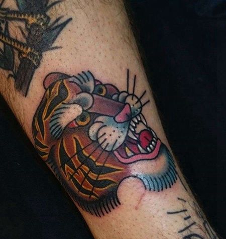 小腿old school 老虎