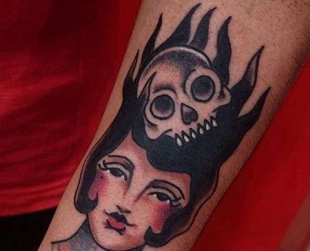 小臂内侧old school女人与骷髅