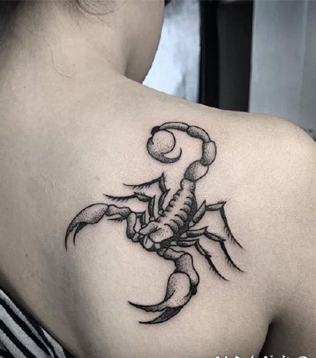 蝎子刺青 school的蝎子纹身作品赏析