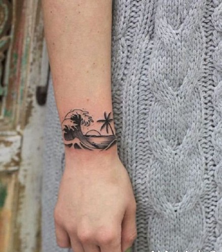 超适合小女生的手腕纹身小图作品