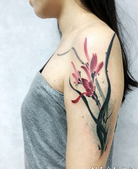 幽幽兰花香，手臂水墨兰花彩绘纹身