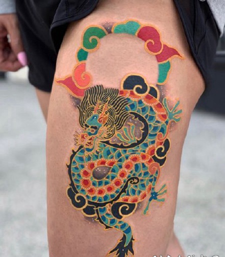 有意思的创意彩色小龙纹身图片