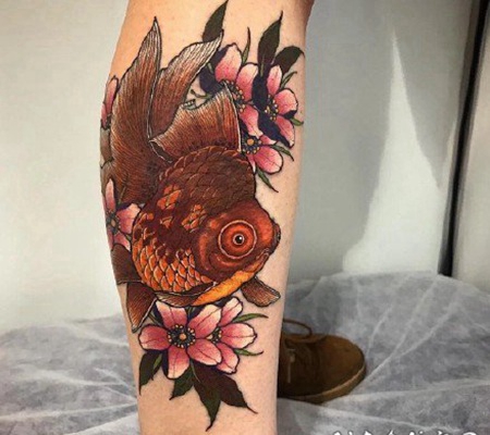 日式金鱼纹身 传统日式的1小金鱼纹身作品图案