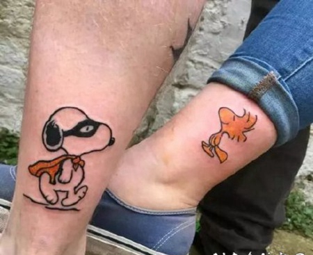 可爱的卡通史努比纹身图案