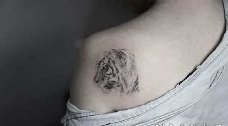 可爱的小老虎头纹身图片